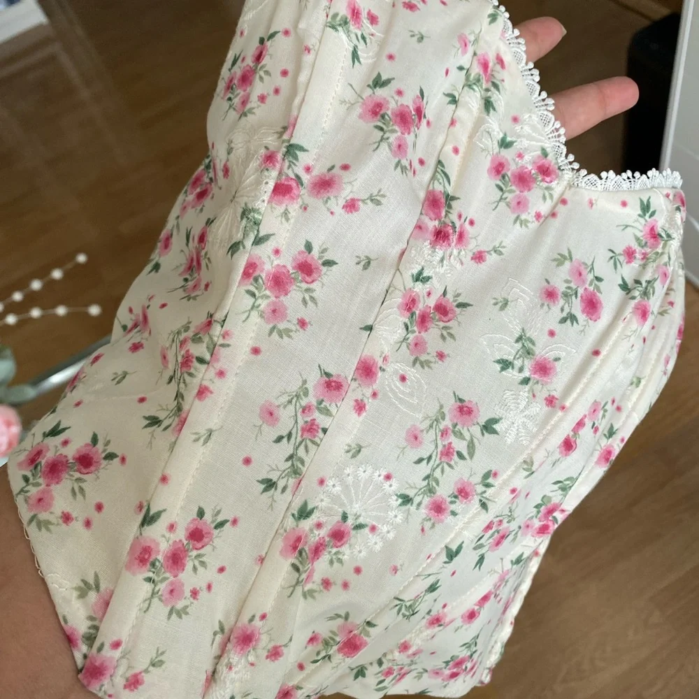 Floral Corset Top - Picture 11 of 13
